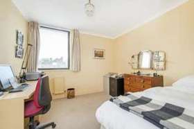 3 bedroom Flat to re...